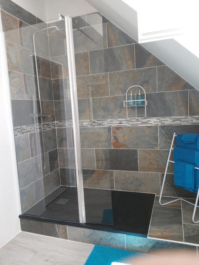 Bed and Breakfast Le Bonheur Des Plumes Montmartin-en-Graignes Esterno foto