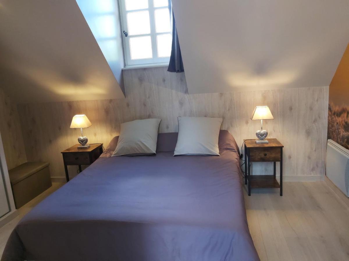 Bed and Breakfast Le Bonheur Des Plumes Montmartin-en-Graignes Esterno foto